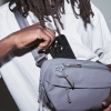 102085_Moment-Everything-Sling-4L-Grey_11