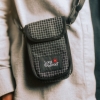 871845_Long-Weekend-Camera-Pouch-Black_09