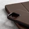Nomad-Modern-Case-Rustic-Brown-Leather-MagSafe-iPhone-13-Lifestyle_05