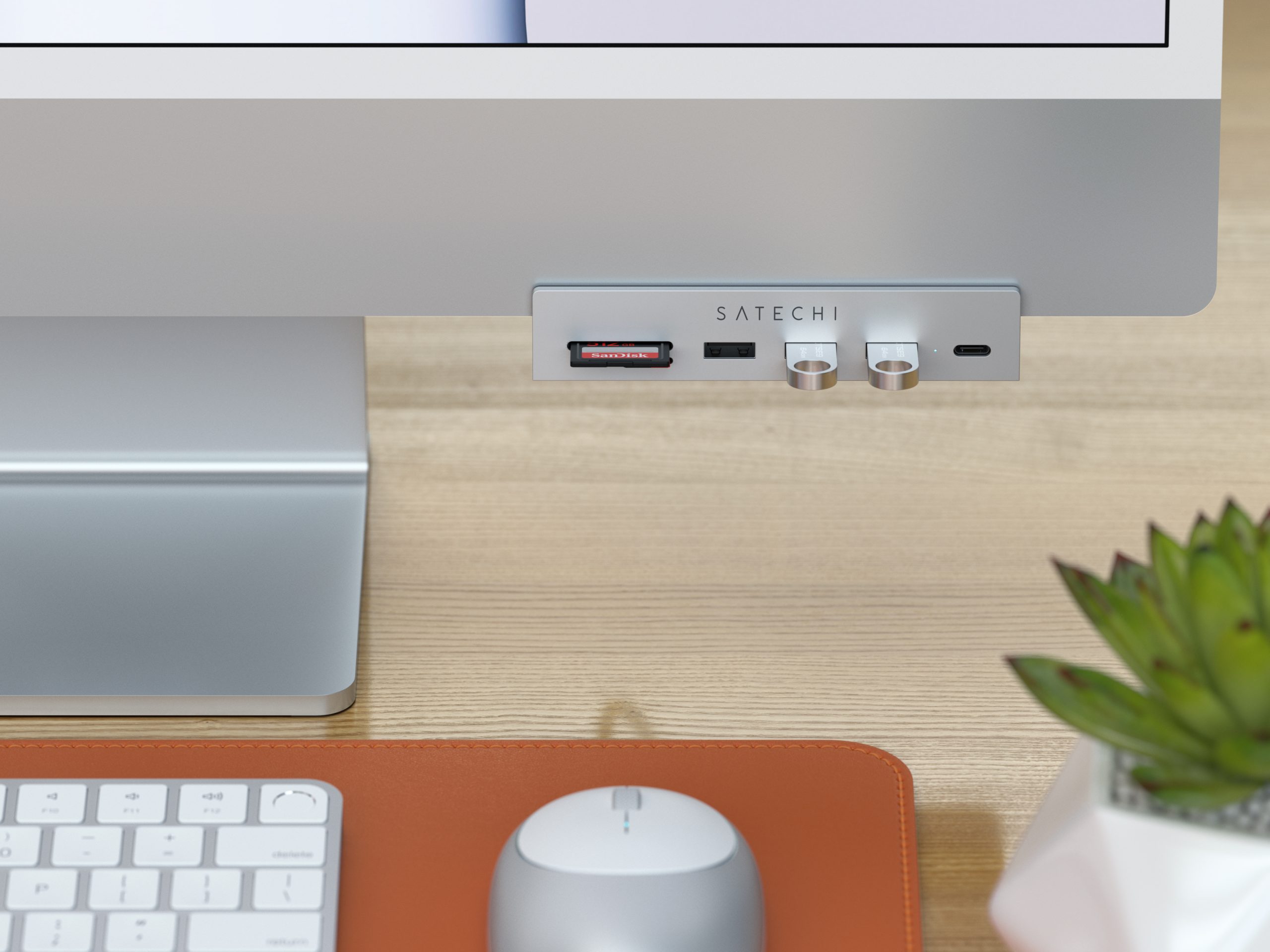 669720_Satechi-USB-C-Clamp-Hub-for-24-iMac-silver_05