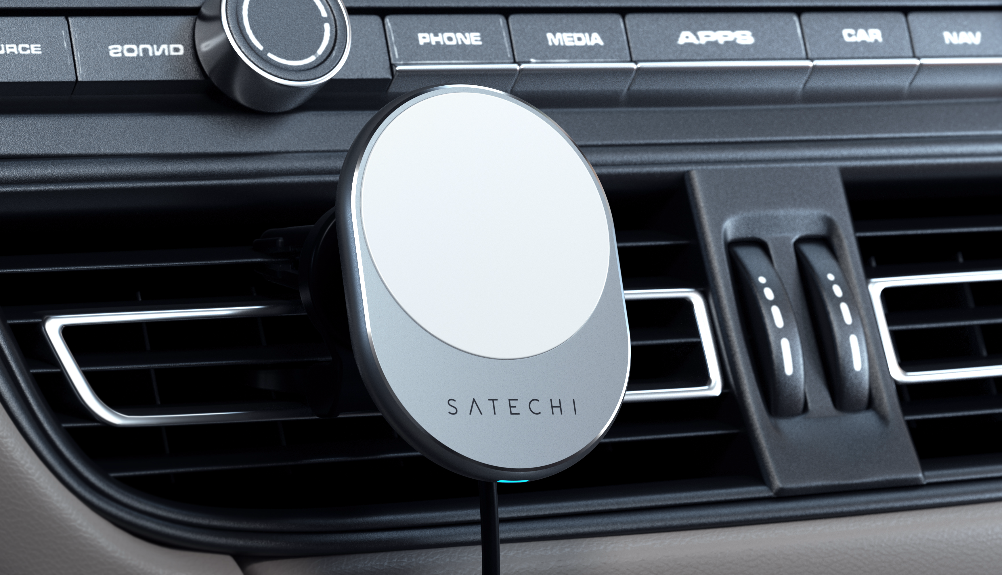 670511_Satechi-Magnetic-Wireless-Car-Charger-space-gray_04-1