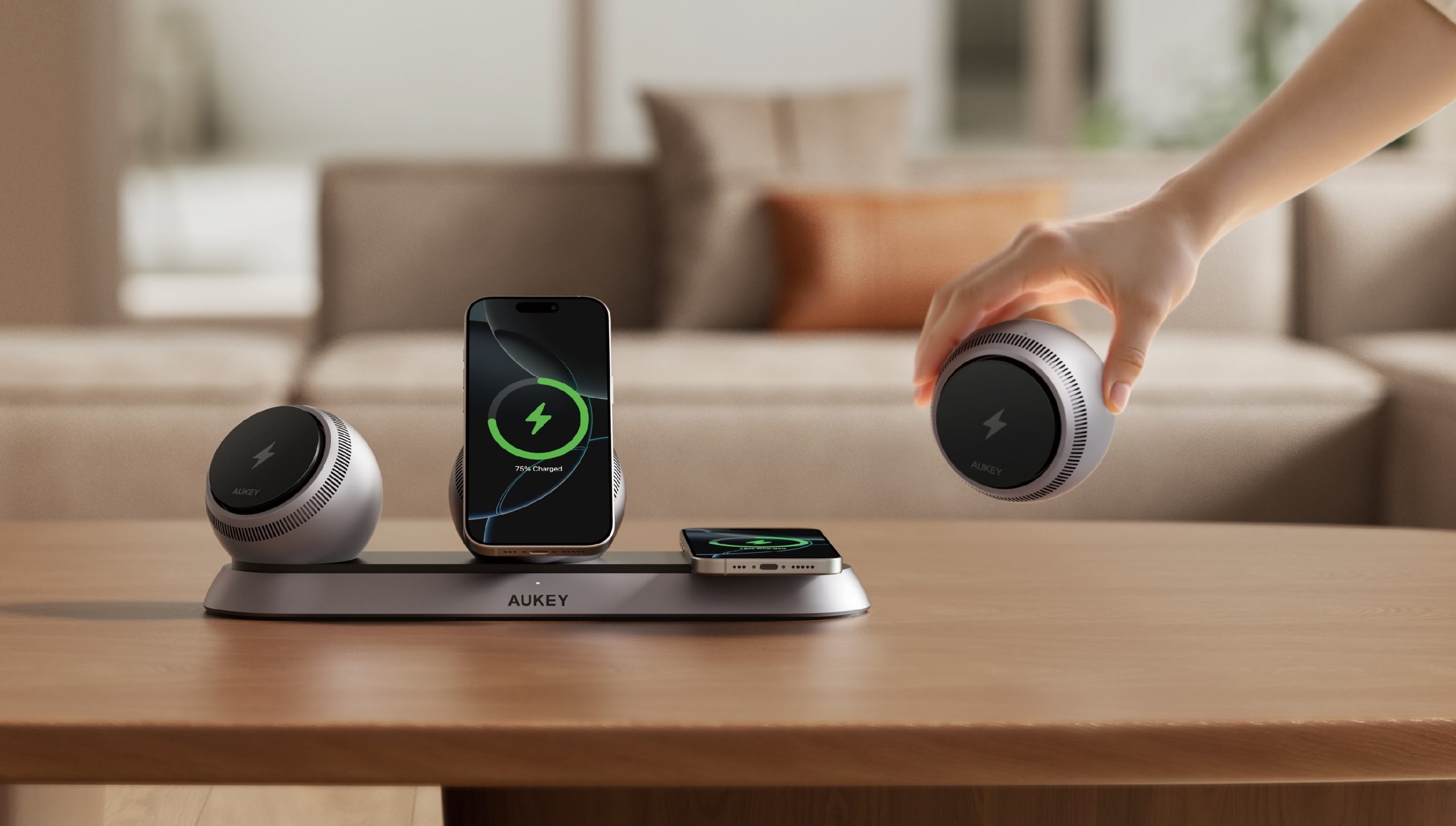 Aukey MagFusion Ark.jpg